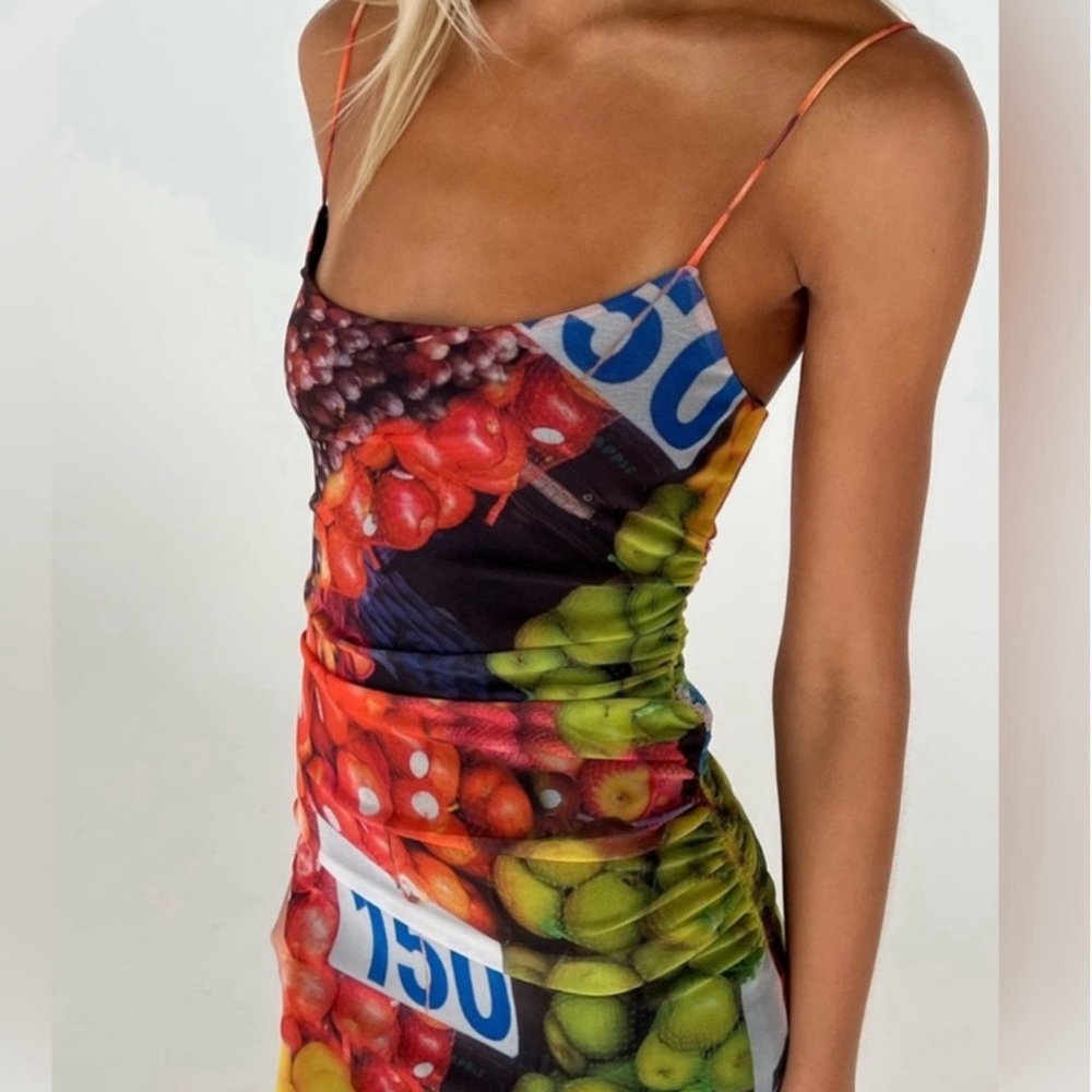 Zara fruit dress - Picture 2 of 3